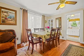 Vintage home near downtown Greenville. - Image 2