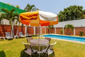 ”Casa Tulipanes” with a private pool - Image 5