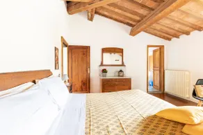 typical tuscan apartment in old farm with pool - Image 2