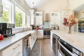 Belle Meade - Image 4