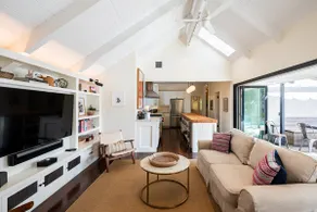 Ginger Farms - Sonoma Poolside Retreat - Image 5
