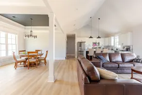 Modern Home Near Keowee, Clemson, Walhalla - Image 3