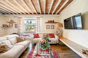 Beautiful hermitage villa with pool and park - Image 5