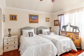 The Estate Home: un luxe DFW - Image 3