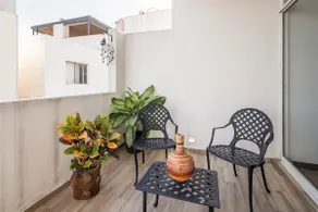 Beautiful apartment in front of Cerro de las Mitras. - Image 4