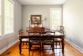 *Massey Manor-Classy,Cozy,Convenient to Everything - Image 2