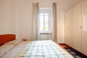 Apartment in a historic building in the center - Image 3