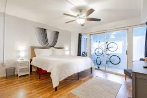 Dog Friendly, 1 Bdr 1 Bath, Private Beach & Pool - Image 4