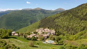 The House in the Castle - Image 4