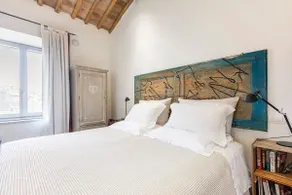 Montalcino Townhouse with private garden & Spa - Image 2