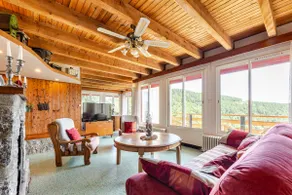 Chalet 14p with panoramic views of the valley and heated swimming pool - Image 3