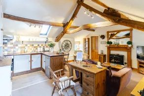 The Conkers Country Cottage Self Catering Retreat - Image 3