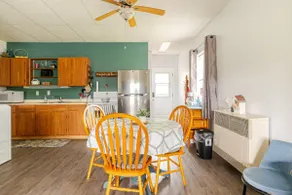 Bright and cozy getaway - Image 2