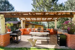 Beautiful country cabins!! - Image 4