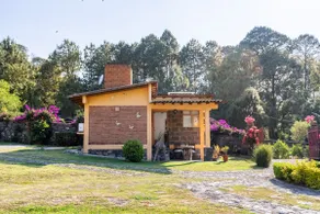 Beautiful country cabins!! - Image 5