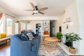 “Ventura vibes” Stylish Midtown Bungalow #1 - Image 2