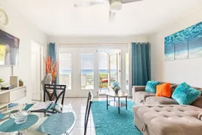 Condo contemporain avec vue sur l'océan 2 chambres Carib Ocho Rios - Image 2