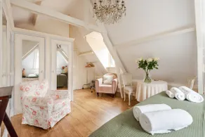In a monumental house, apartment in Center Haarlem - Image 3