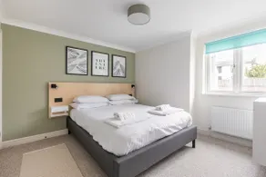 Waterside 2 bedroom apartment in Penryn - Image 4