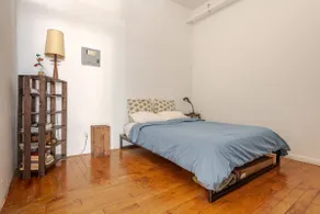 Prime Artist Loft & Exposed Brick - Image 4