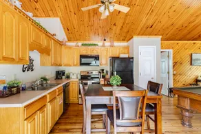 Great View! Pool Table,Hot Tub,Privacy,Fireplace - Image 4