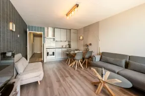 LAAX Central Holiday Apartment with Pool & Sauna - Image 3