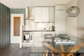 LAAX Central Holiday Apartment with Pool & Sauna - Image 4