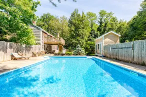 Private Pool Retreat Near Singing Beach with fire pit - Image 2