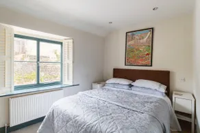 Entire Home Bargate Little cottage with log burner - Image 4