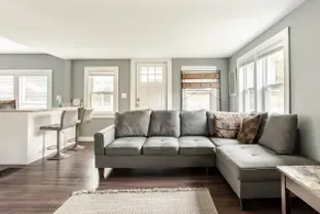 House Near Lake Winnipesaukee pet friendly - Image 2