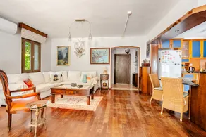 Villa Antique • Private Pool & Garden, 10 min to the Beach - Image 2