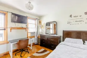 Charming and Sunfilled Studio in Brooklyn - Image 4