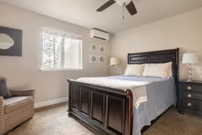 Whispering Pines Apartment - Image 2