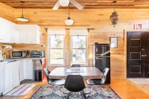 DTJT House 2 - SWIM, SOAK & STARGAZE - Image 3
