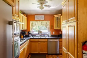 Cozy Country Retreat - Image 2
