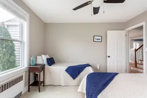 Charming home, easy access to everything Branford - Image 2