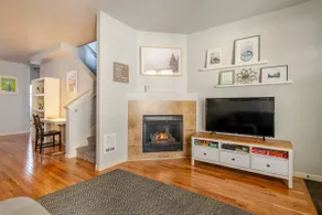 Minutes to Downtown | Comfy King Suite & Bunk Room - Image 4