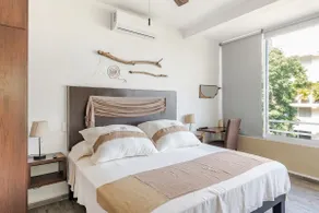 *Ocean-View 1BR | Pool • Parking • Old Town Wi-Fi* - Image 4