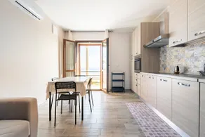 House on the beach - Image 2