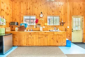 All Season Secluded Cabin Rental in the Woods - Image 3