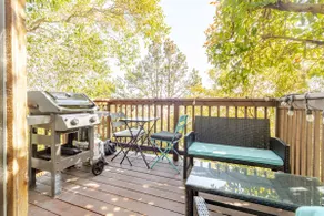 Huge 2Br/2Ba Unit w/Pvt Deck + 5 min to Ocean - Image 2