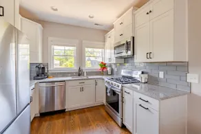 Guest house in the heart of downtown Franklin - Image 4