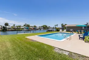25%Off WildlifeViewsWaterfront PrivatePoolOnCanal - Image 4