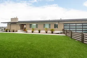 Amazing Views - Central Location & Close to SDSU - Image 3