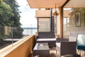 Luxurious lake view apartment on the Villarrica waterfront - Image 5