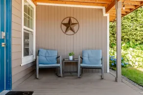 Lake Sammamish, Cozy Guesthouse with Spa Comfort - Image 2