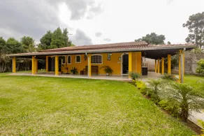 House with heated pool - Image 3