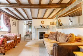 Thatch Cottage, East Boldre nr Beaulieu and Lymington - Image 3