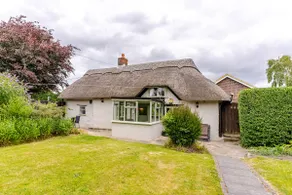 Thatch Cottage, East Boldre nr Beaulieu and Lymington - Image 4