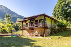 Spacious and comfortable house in a 10,000 m² green area - Image 5